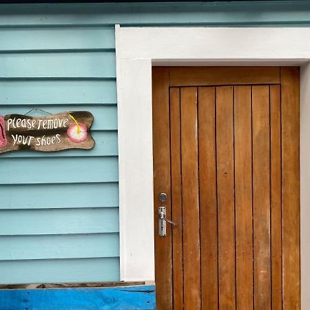 The Salty Bach Villa Raglan Exterior photo